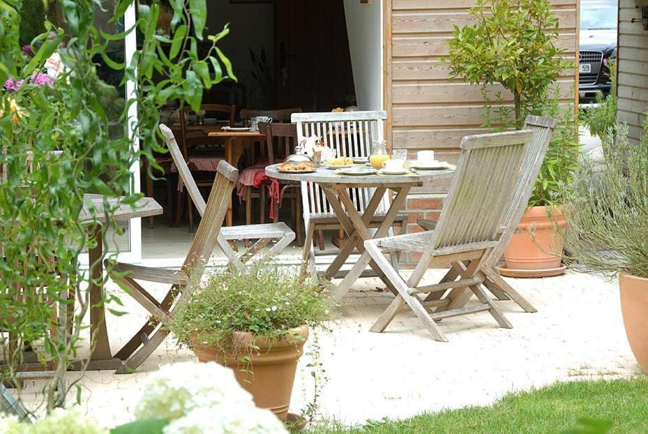 La Nicoulette Bed & Breakfast Gapennes Room photo